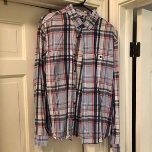 Express Men’s Fitted Button-Down Shirt